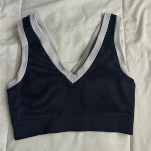 Stylish V-Neck Ribbed Crop Top - Navy and Gray